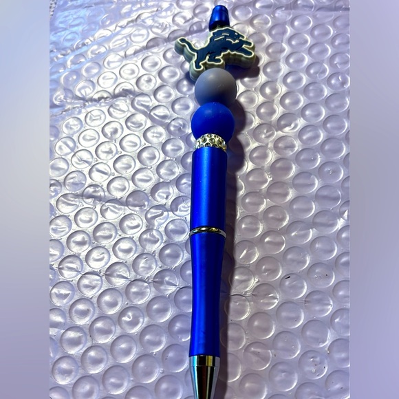 New handmade Detroit Lions ink pen 🖊️ focal bead very cute - Picture 2 of 6
